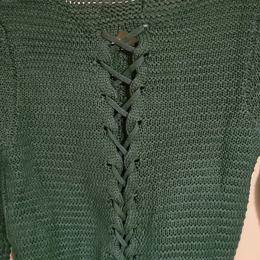 Pretty Guide Sweater - Picture 5 of 8